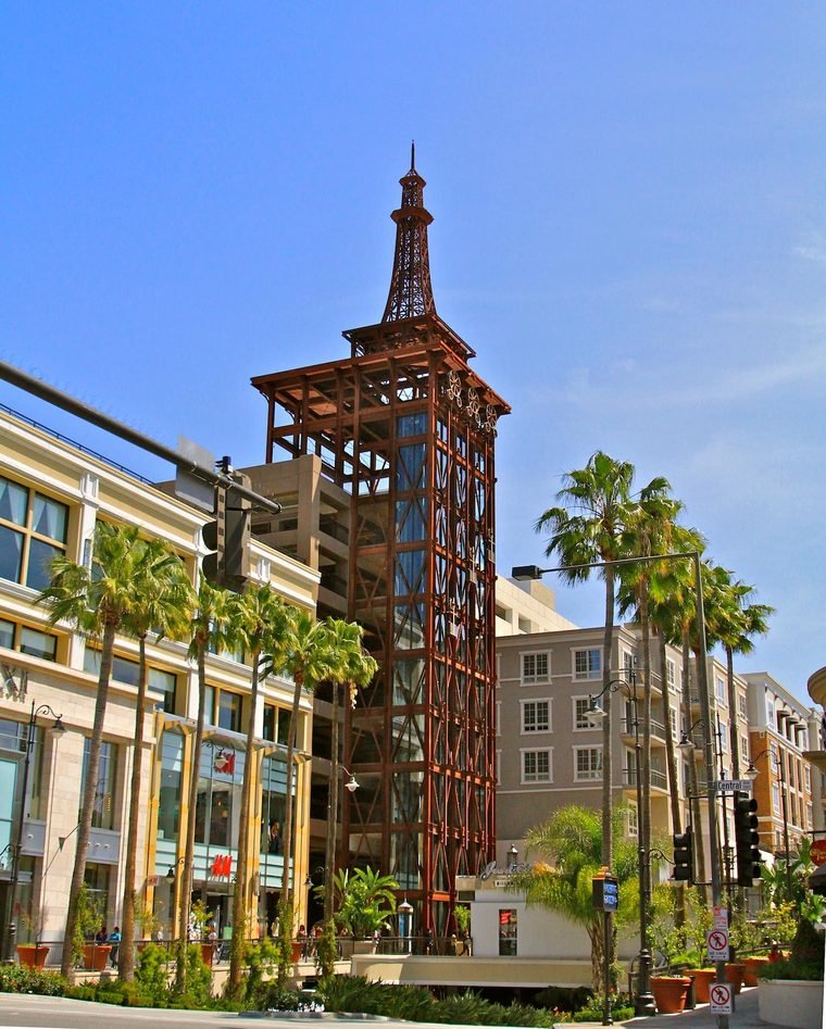 The Americana at Brand tower